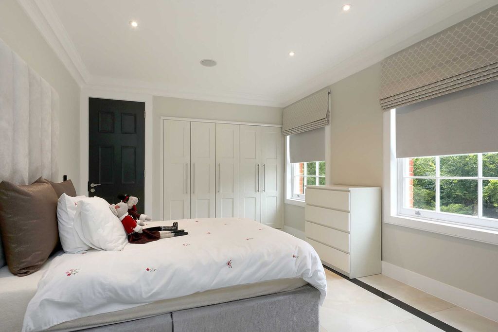 Additional image 29 of 9 bed detached house to rentSlade Oak Lane, Gerrards Cross SL9