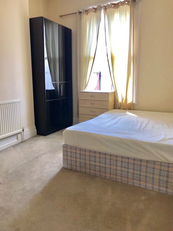 Additional image 5 of 5 bed town house to rentClarendon Street, Leamington Spa CV32