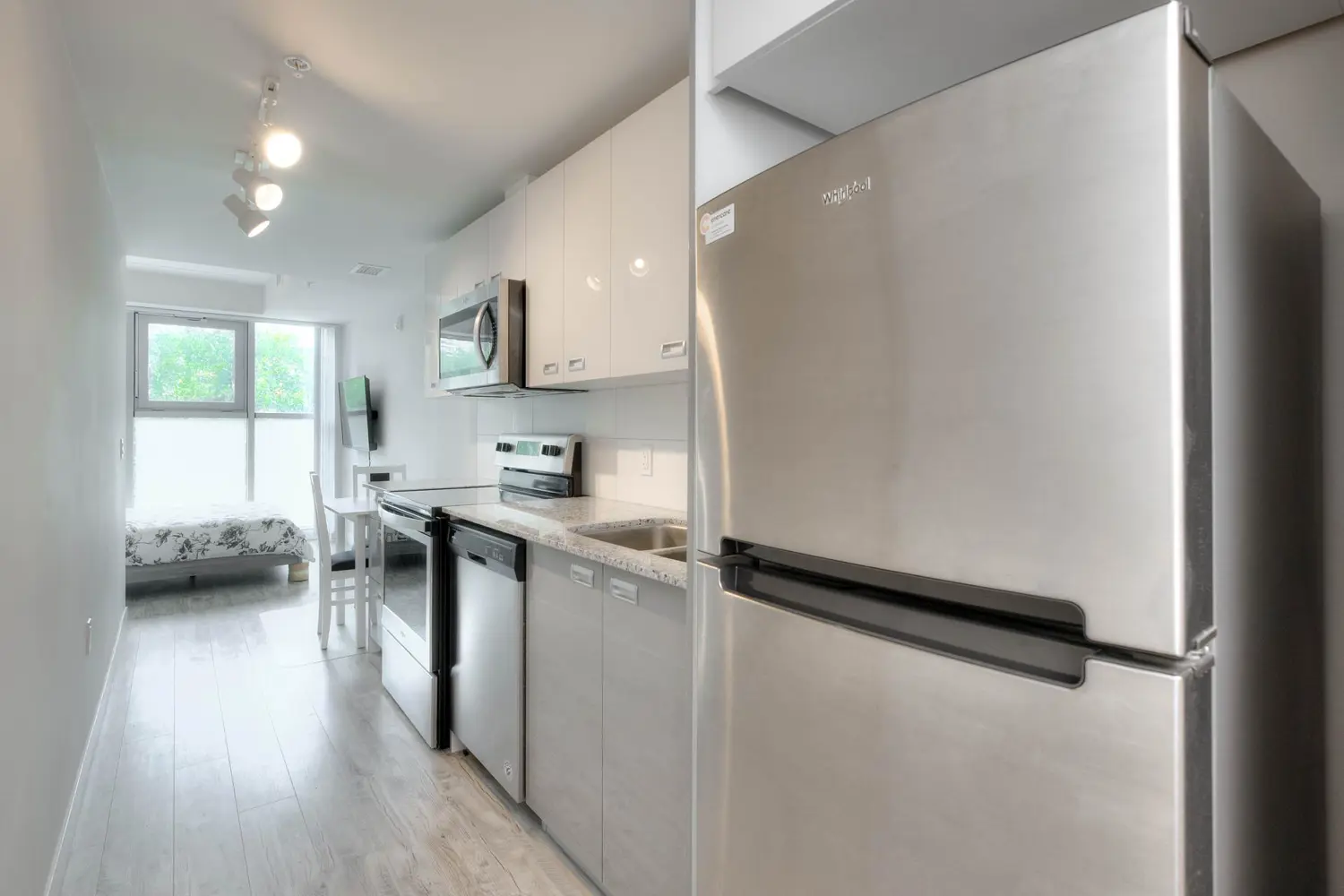 Additional image 2 of 257 Hemlock Street 415