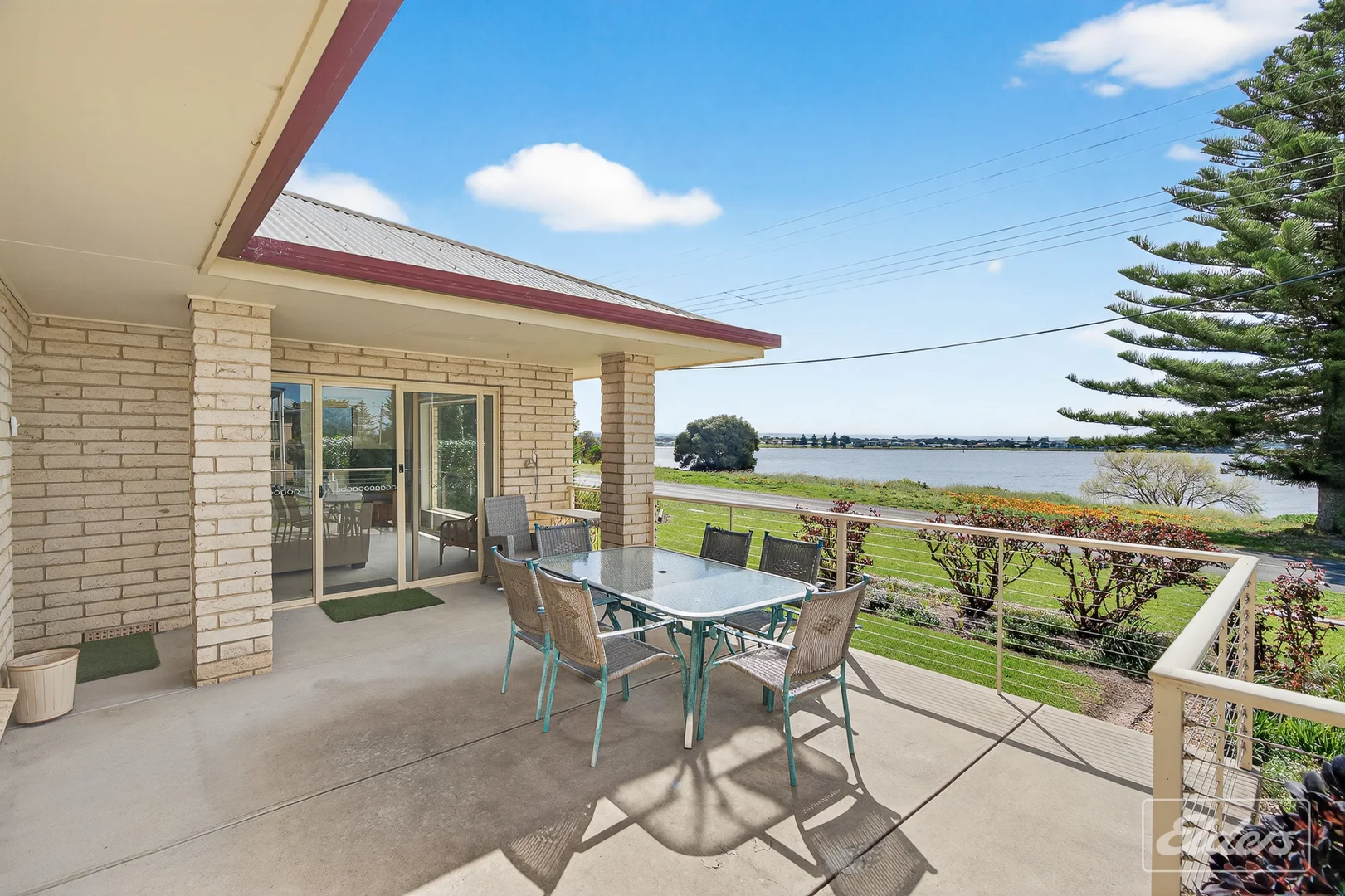 Additional image 25 of 17 Captain Sturt Parade, Hindmarsh Island SA 5214