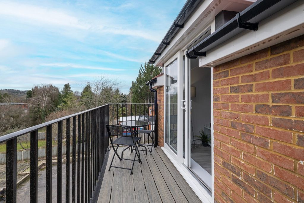 Additional image 17 of 2 bed flat to rentWest Wycombe Road, High Wycombe HP12