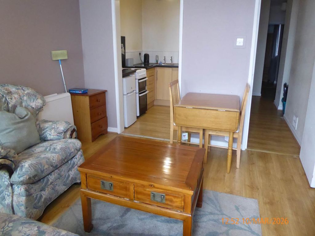 Additional image 3 of 1 bed flat to rentPriory Street, Carmarthen SA31