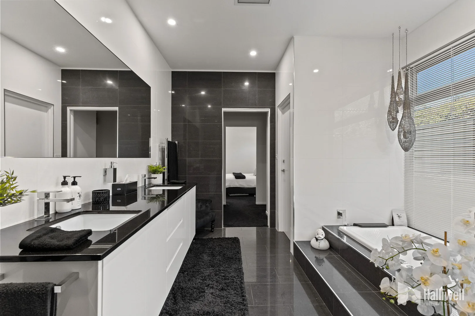 Additional image 14 of 21 Coles Beach Road, Devonport TAS 7310