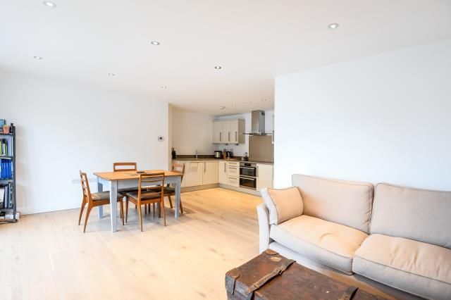 Additional image 5 of 1 bed flat to rentNewbury, Berkshire RG14