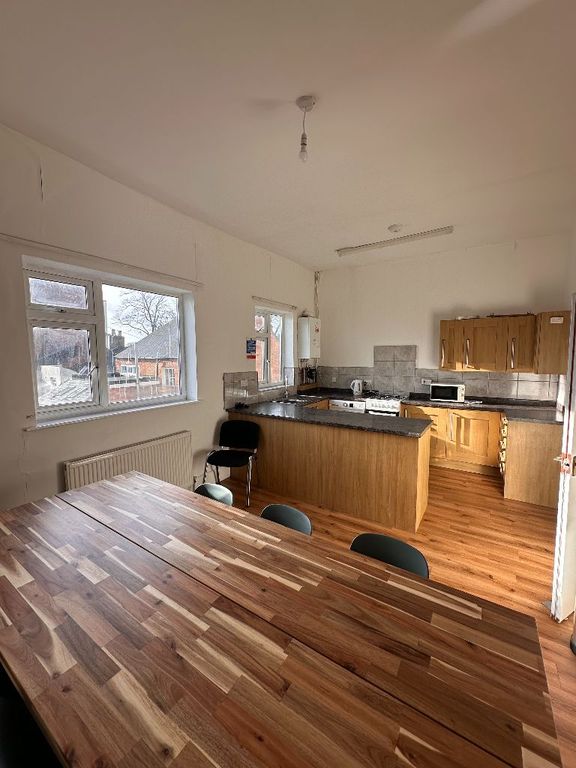 Additional image 7 of 3 bed flat to rentRegent Street, Leamington Spa CV32