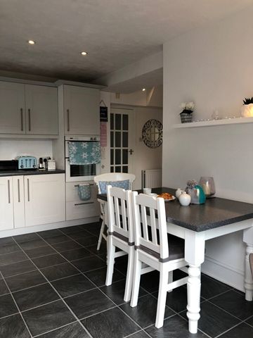 Additional image 4 of 4 bed detached house to rentExeter Road, Topsham, Exeter EX3