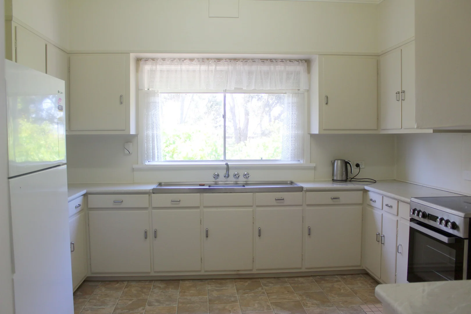 Additional image 5 of 1 Goldsworthy Street, Nhill VIC 3418