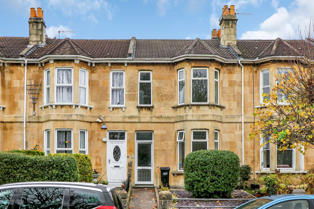 5 bed terraced house to rentAshley Avenue, Lower Weston, Bath BA1