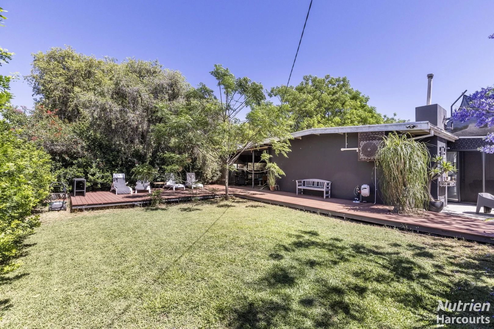 19 Undoolya Road, East Side NT 0870