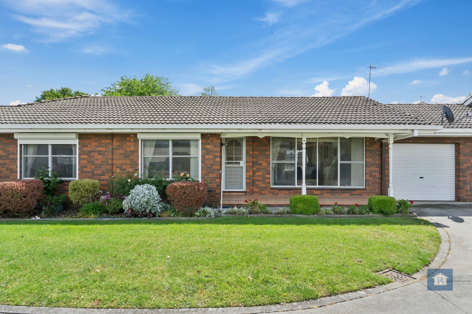 2/4 Pollack Street, Colac VIC 3250