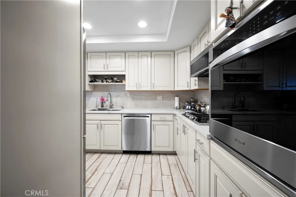 Additional image 14 of 8435 Burnet Ave Unit 105, North Hills, CA 91343