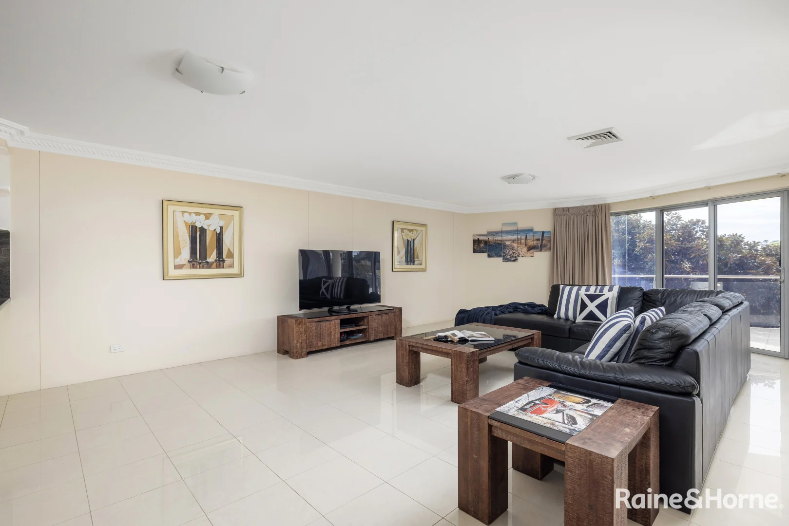 Additional image 5 of 2/55-59 Magnus Street, Nelson Bay NSW 2315