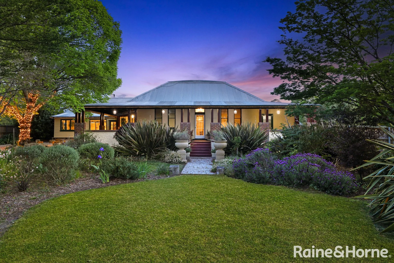 115-129 Railway Avenue, Bundanoon NSW 2578