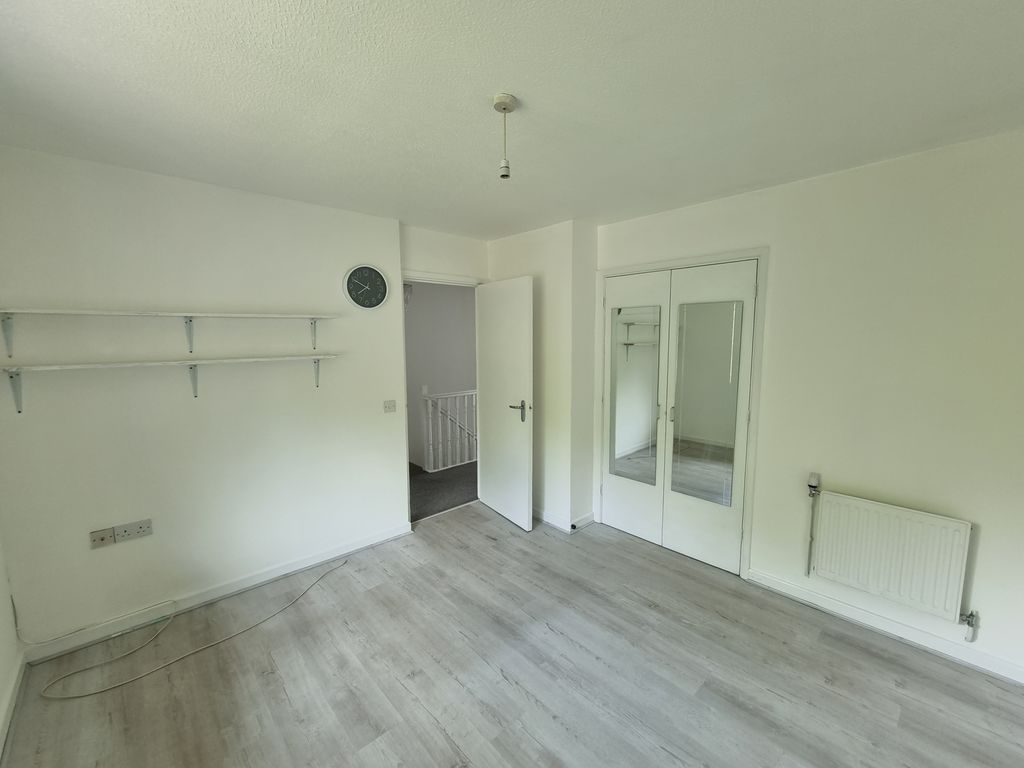Additional image 6 of 3 bed property to rentMaesydderwen, Llanelli SA14