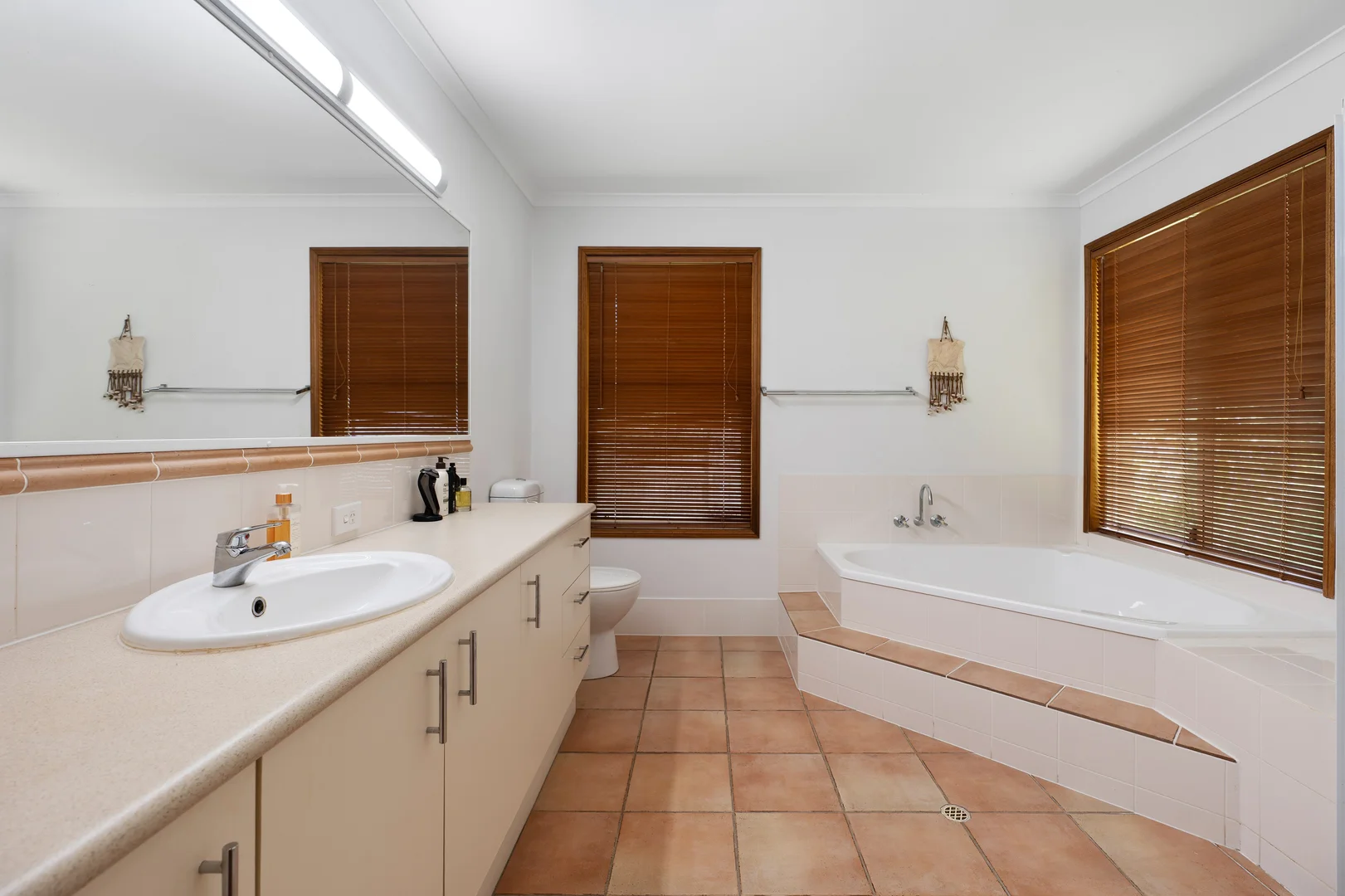 Additional image 8 of 30 Lake Entrance Boulevard, Noosaville QLD 4566