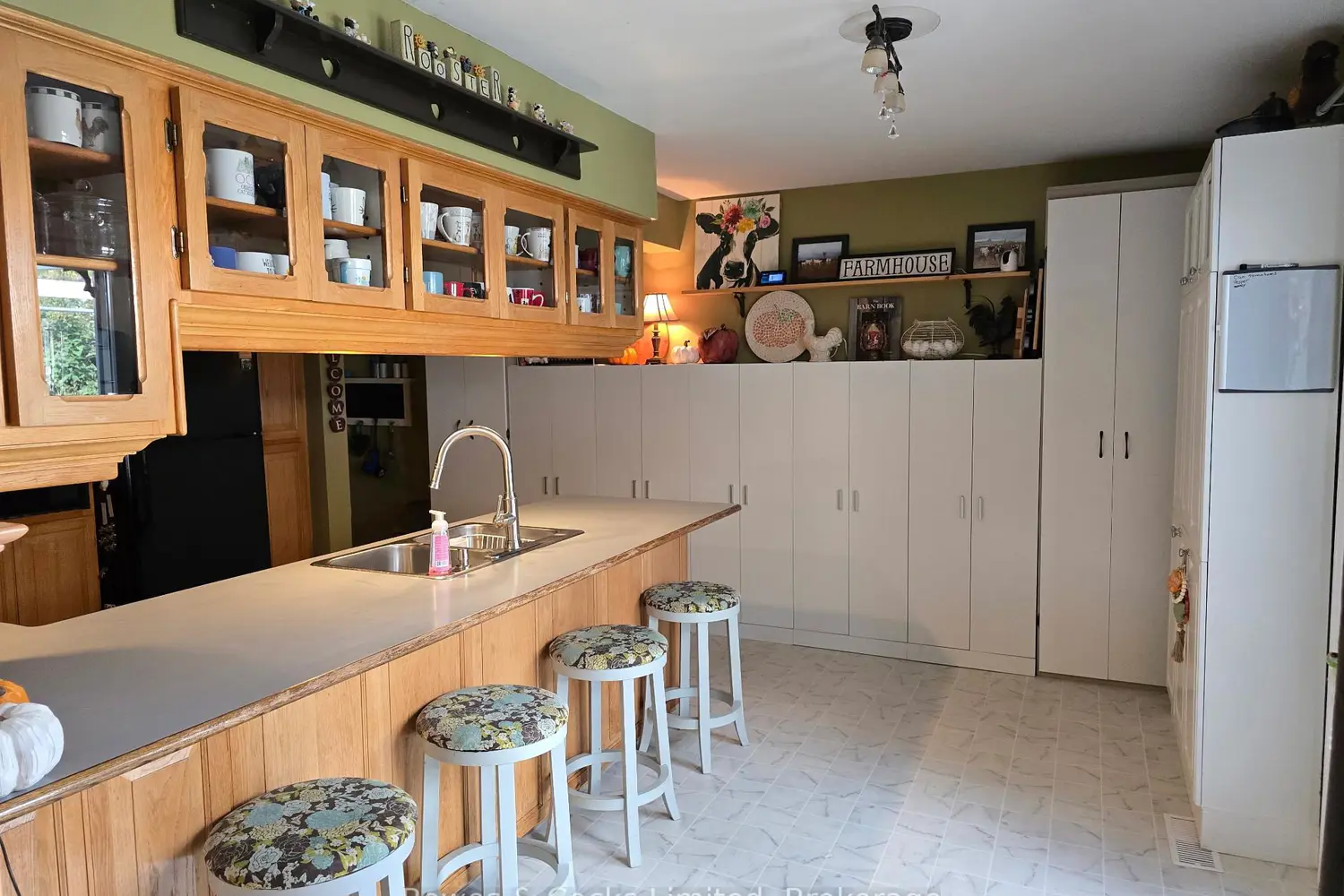 Additional image 9 of 33 Maple Grove Road