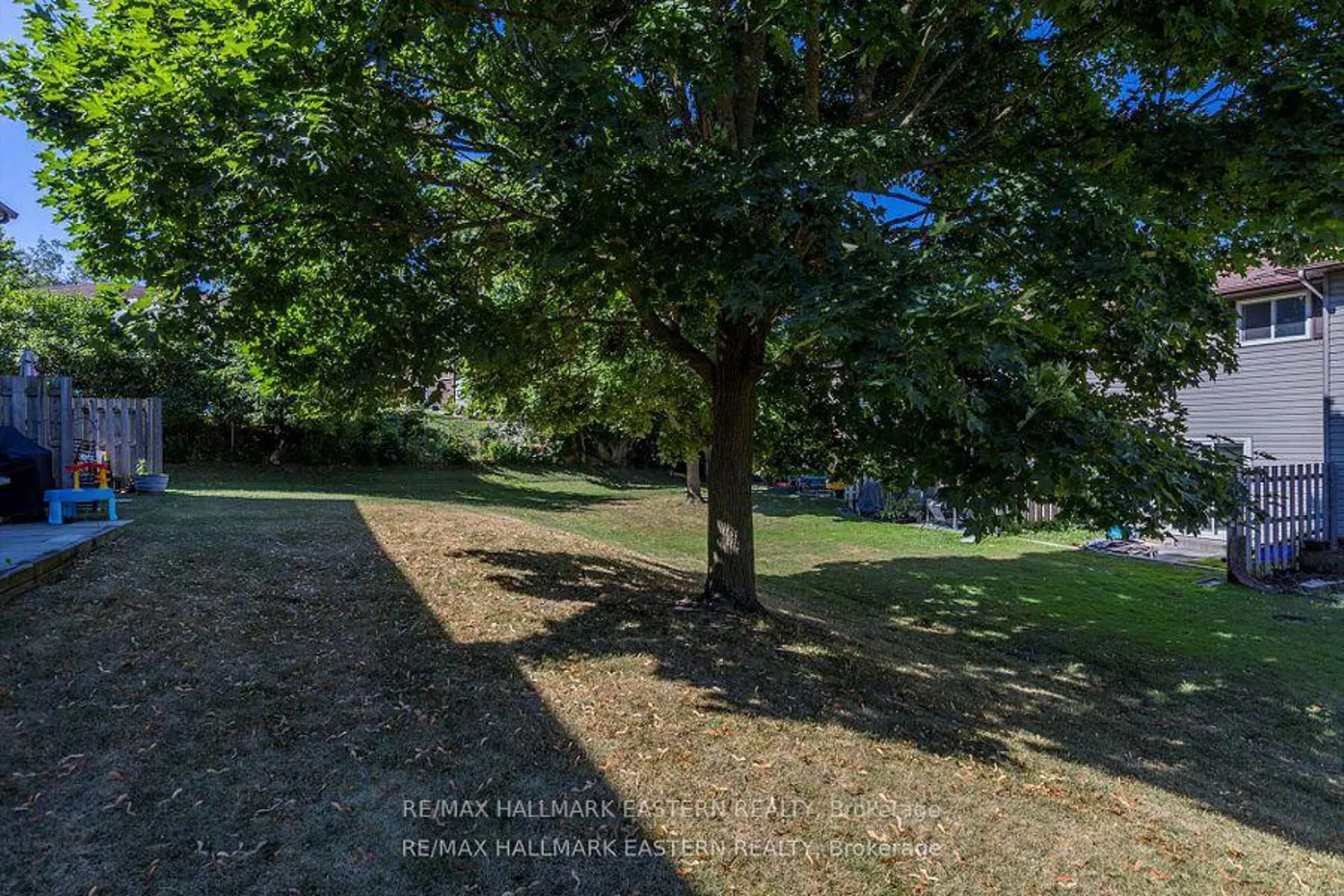 Additional image 19 of 996 Sydenham Road #67