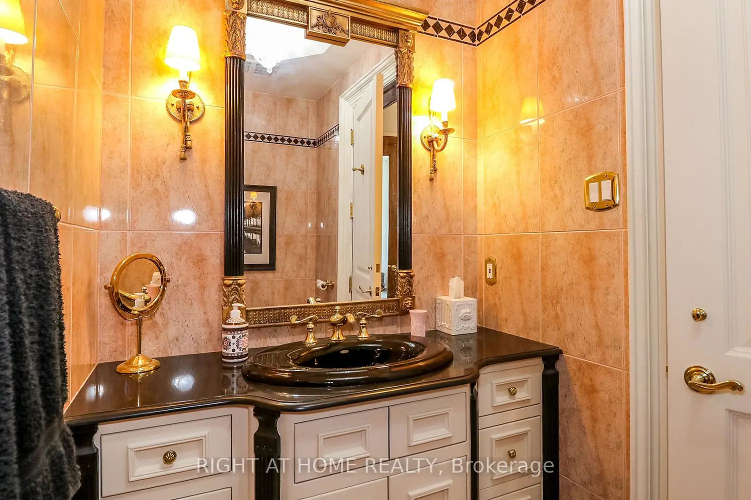 Additional image 10 of 290 Tollendal Mill Road