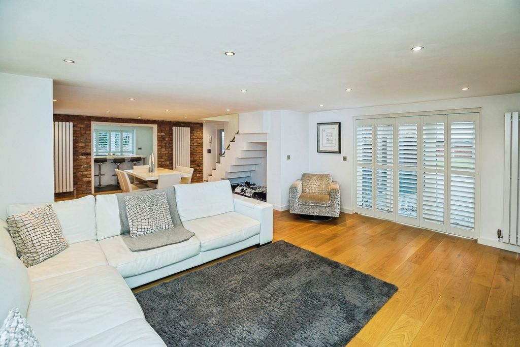 Additional image 7 of 4 bed semi-detached house to rentSealand Road, Sealand, Deeside, Flintshire CH5