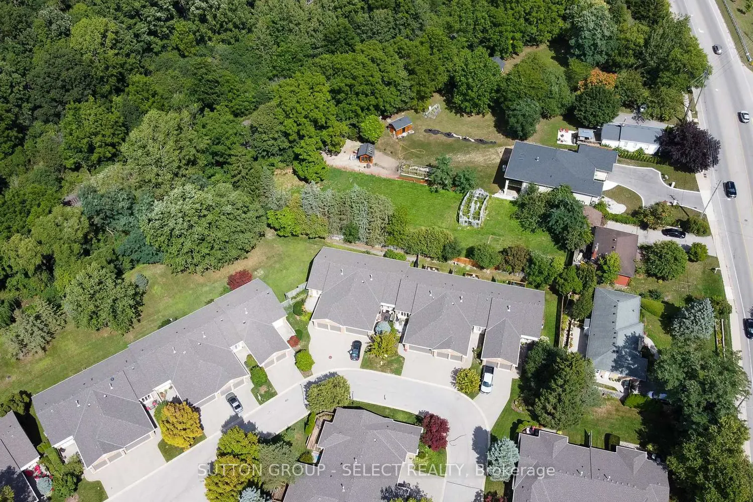 Additional image 19 of 445 Riverside Drive 4