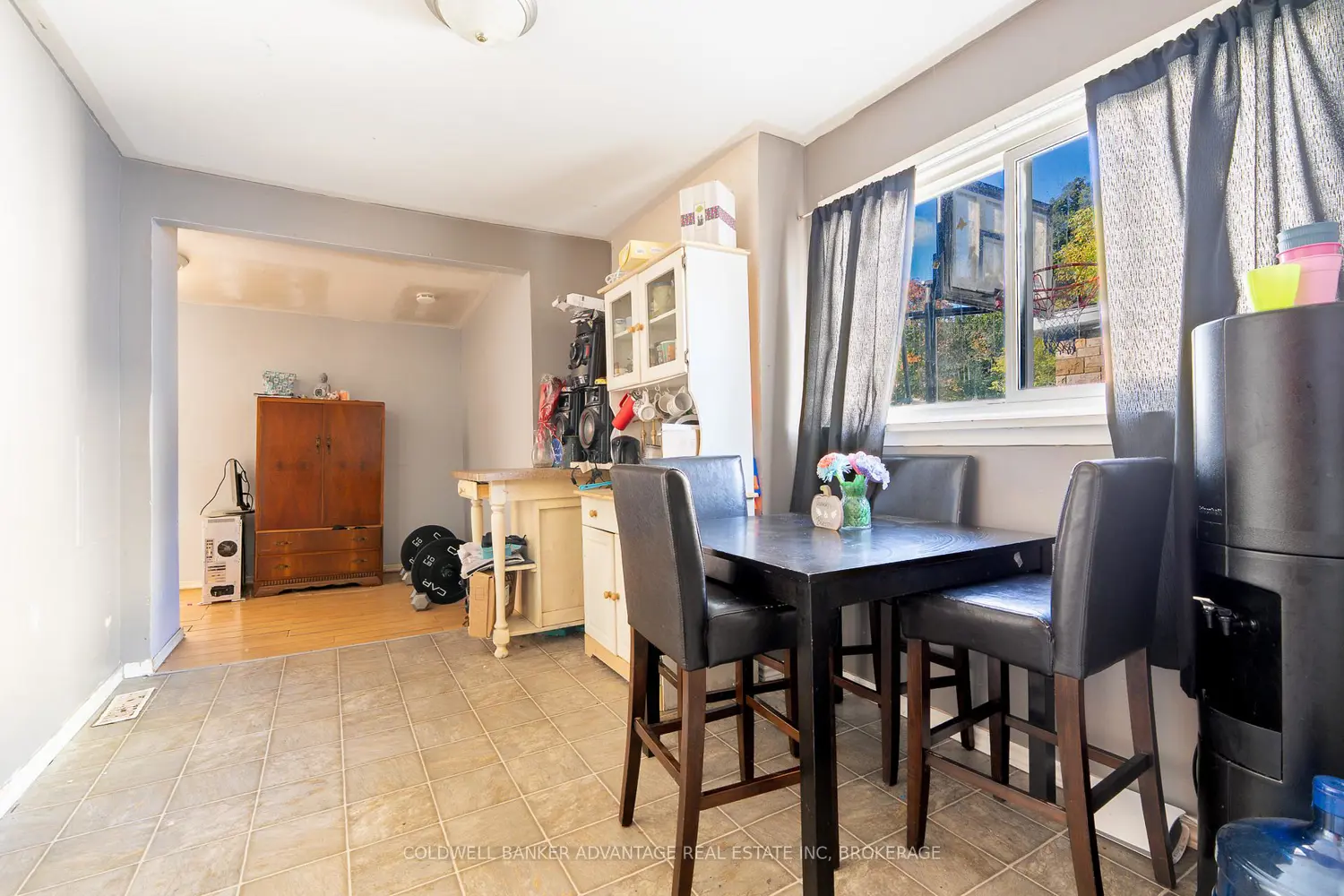 Additional image 8 of 4674 Ryerson Crescent