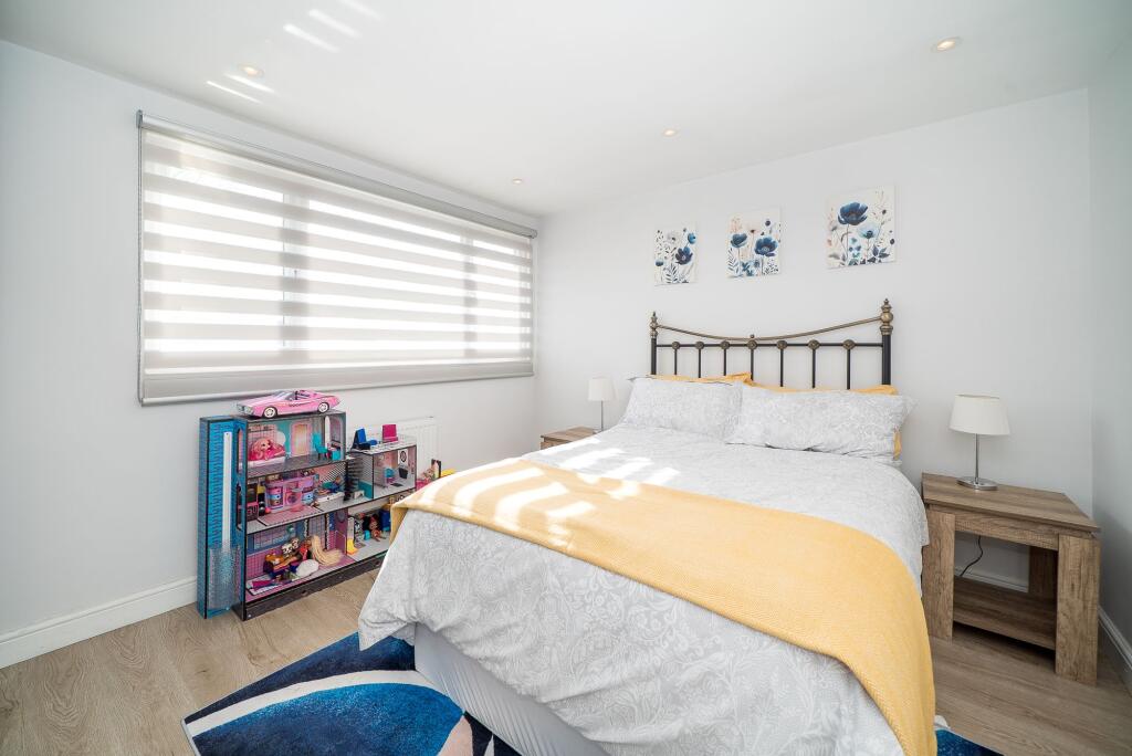 Additional image 10 of Tavistock Close, St. Albans, AL1