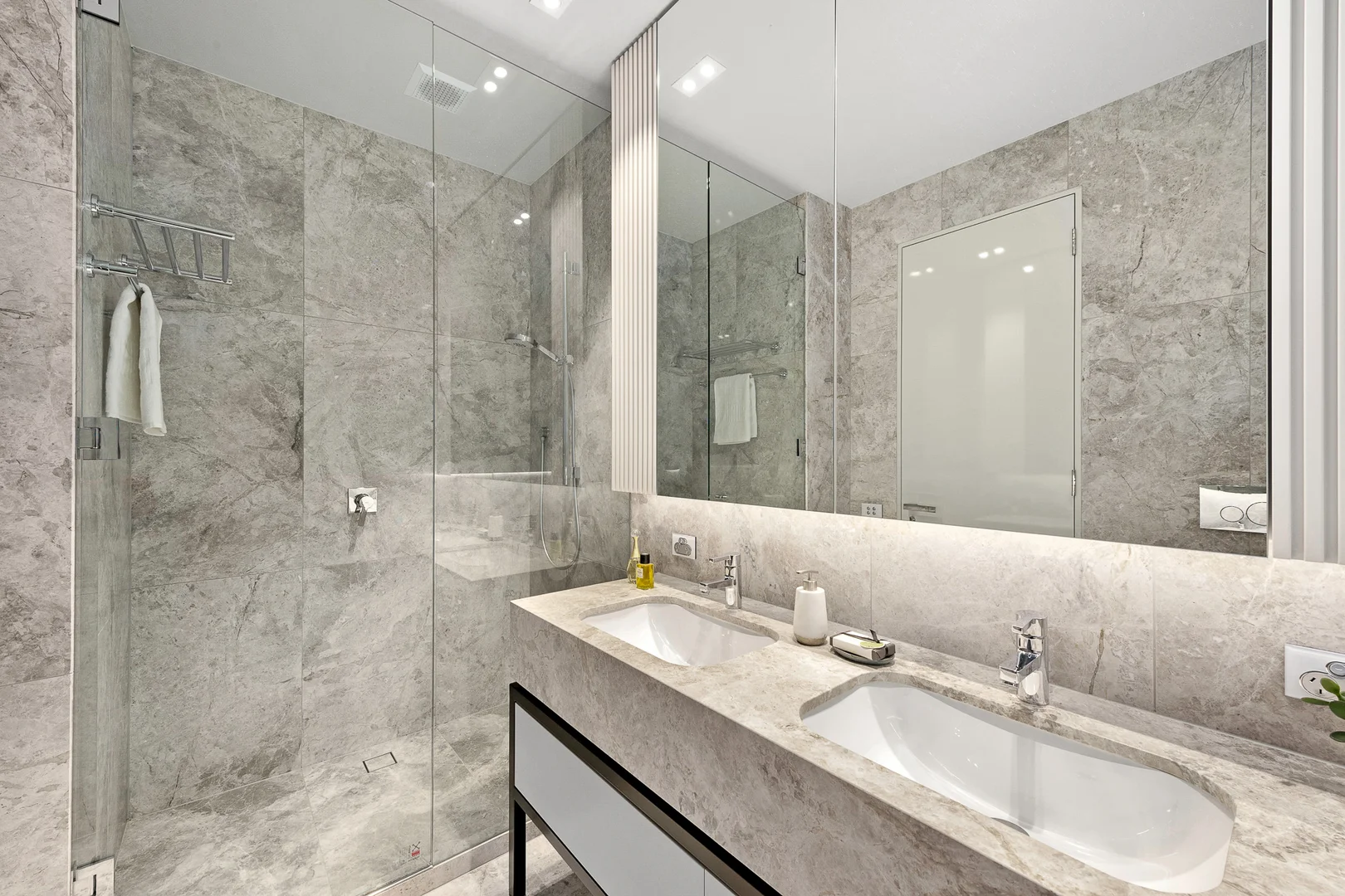 Additional image 11 of 702/89 Beach Street, Port Melbourne VIC 3207