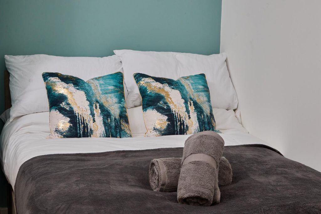 Additional image 19 of 2 bed maisonette to rentSaint Michael's Lane, Leeds LS6