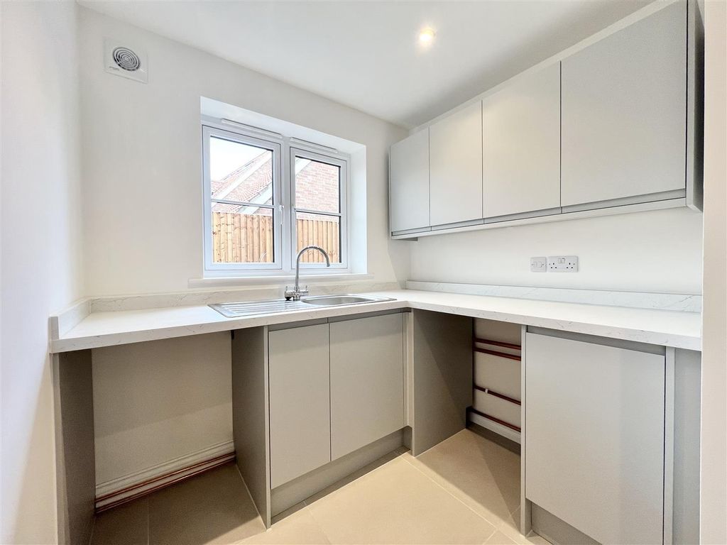 Additional image 17 of 4 bed detached house to rentNorton, Bury St. Edmunds IP31