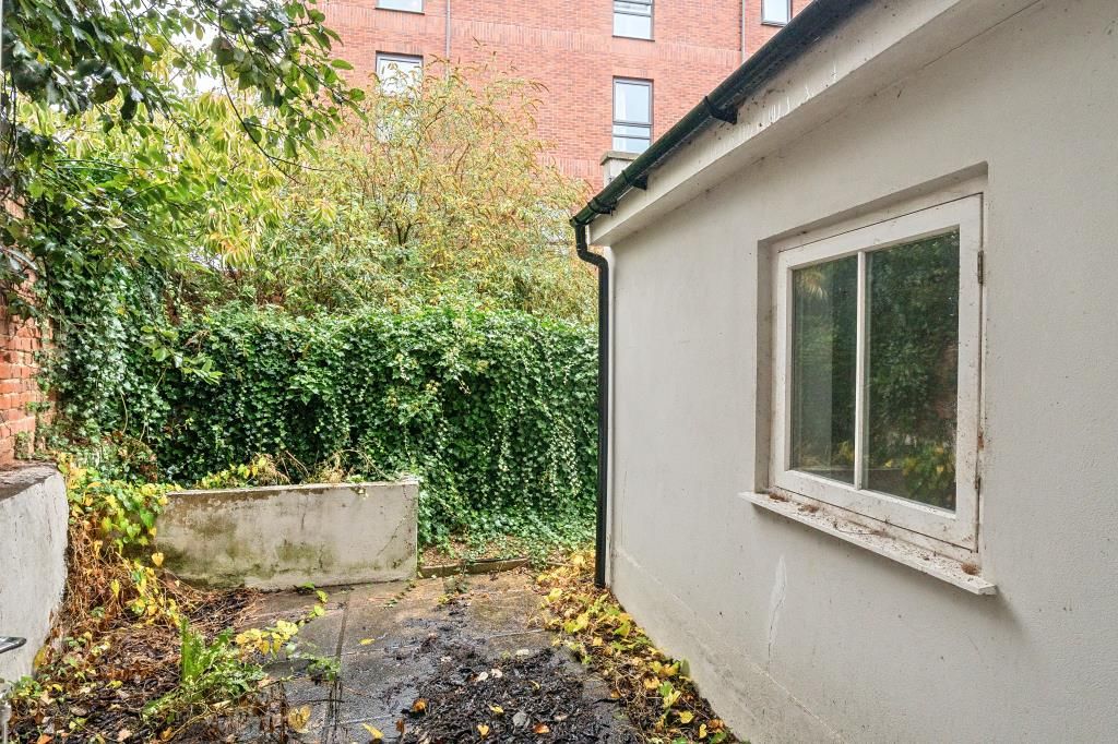 Additional image 16 of 2 bed flat to rentNewbury, Berkshire RG14