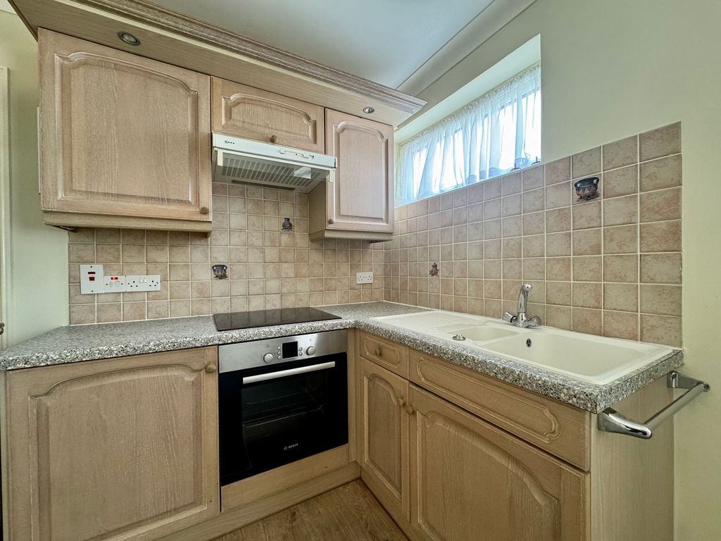 Additional image 3 of 1 bed property to rent35 Green Street, St Helier JE2
