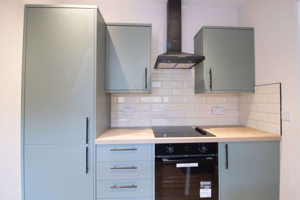 Additional image 18 of 3 bed property to rent22 David Street, Blackwood NP12