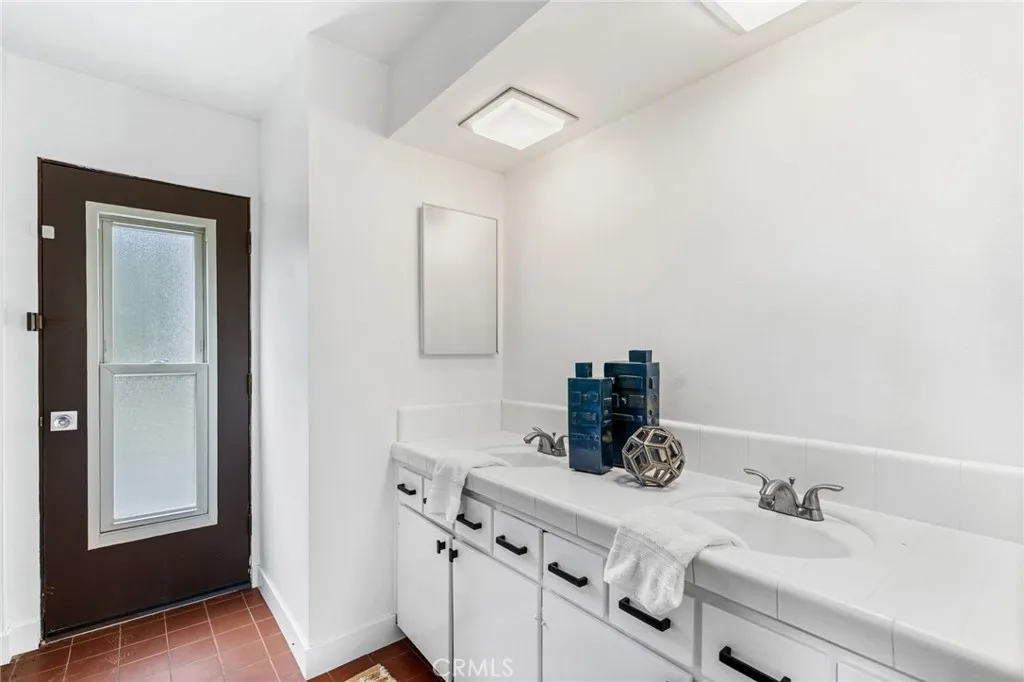 Additional image 77 of 10951 Hunting Horn Drive, North Tustin, CA 92705