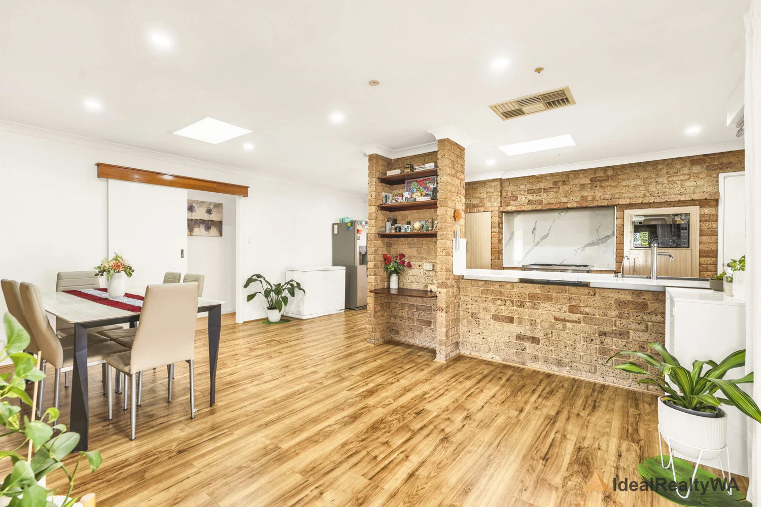 Additional image 8 of 4 Ventura Court, Willetton WA 6155