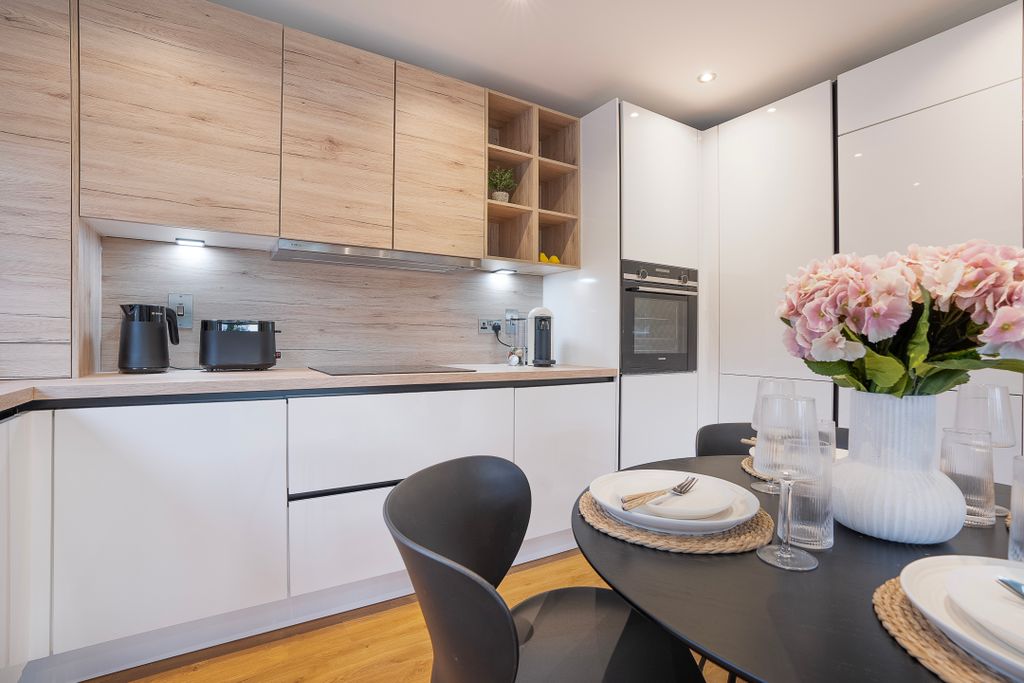 Additional image 3 of 2 bed flat to rentMay Baird Gardens South, Aberdeen AB25