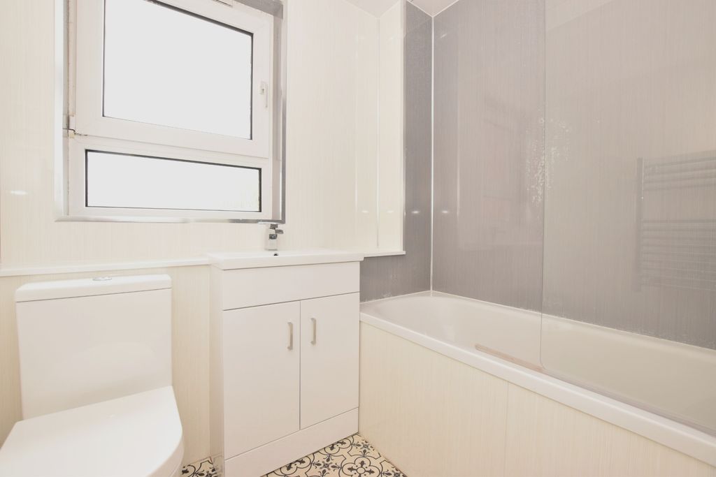 Additional image 7 of 1 bed flat to rentAlmada Grove, Hamilton, South Lanarkshire ML3