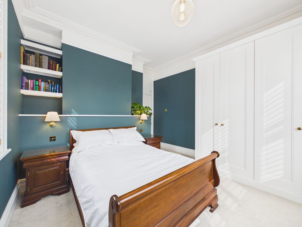 Additional image 7 of 2 bed flat to rentHeene Road, Worthing BN11