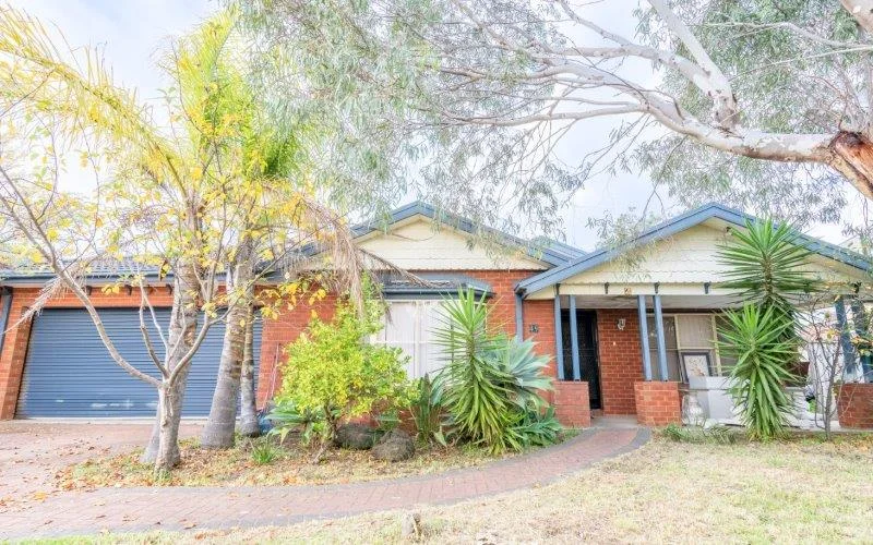 49 Caradon Drive, Truganina VIC 3029