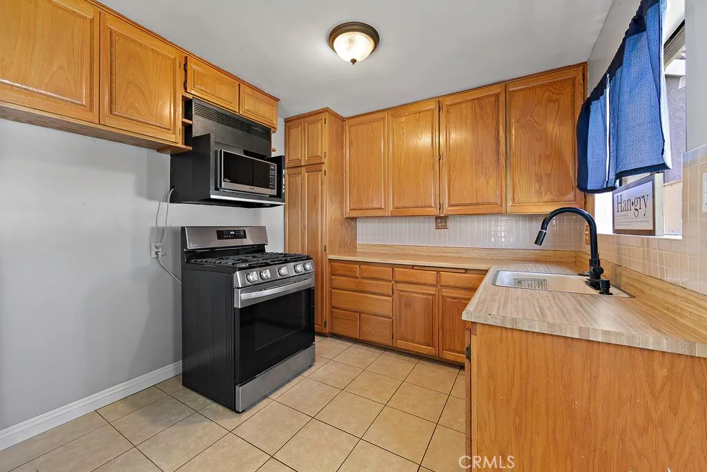 Additional image 12 of 1659 E Plymouth St, Long Beach, CA 90805