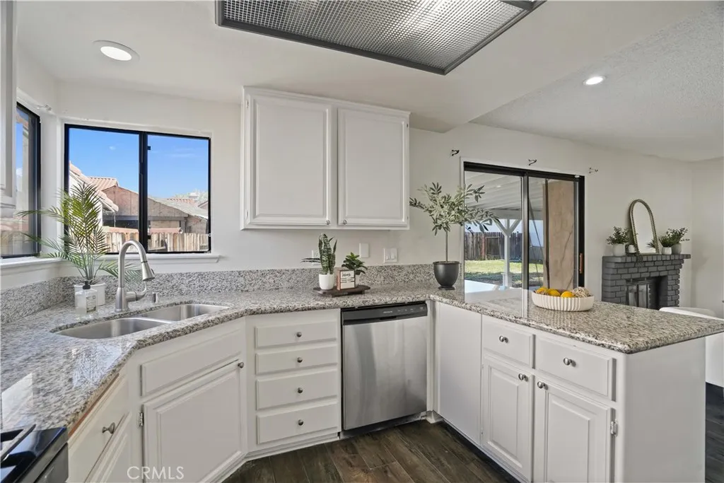 Additional image 28 of 37702 50th Street E, Palmdale, CA 93552