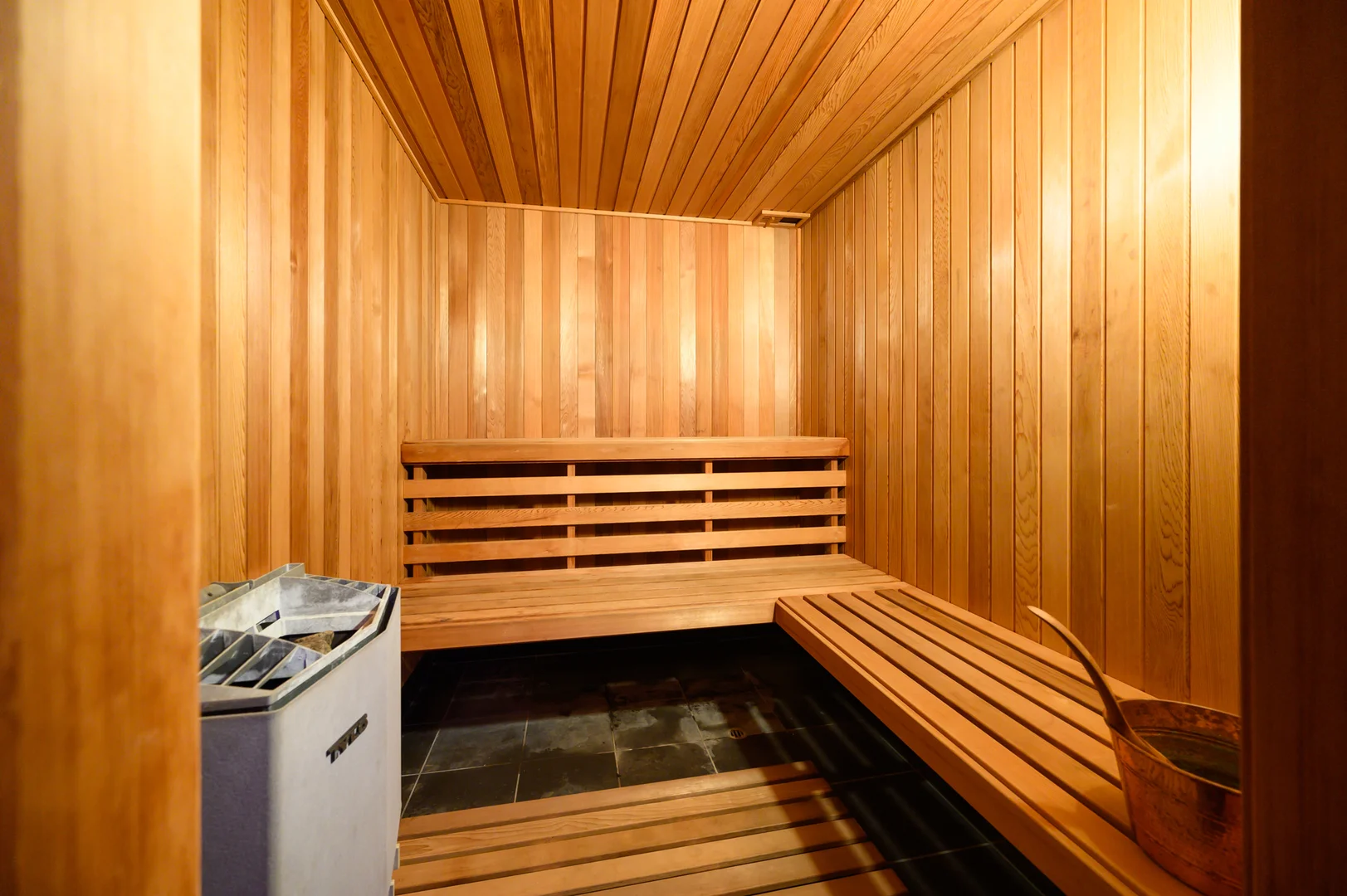 Additional image 11 of 21 King Arthurs Court, Sovereign Islands QLD 4216