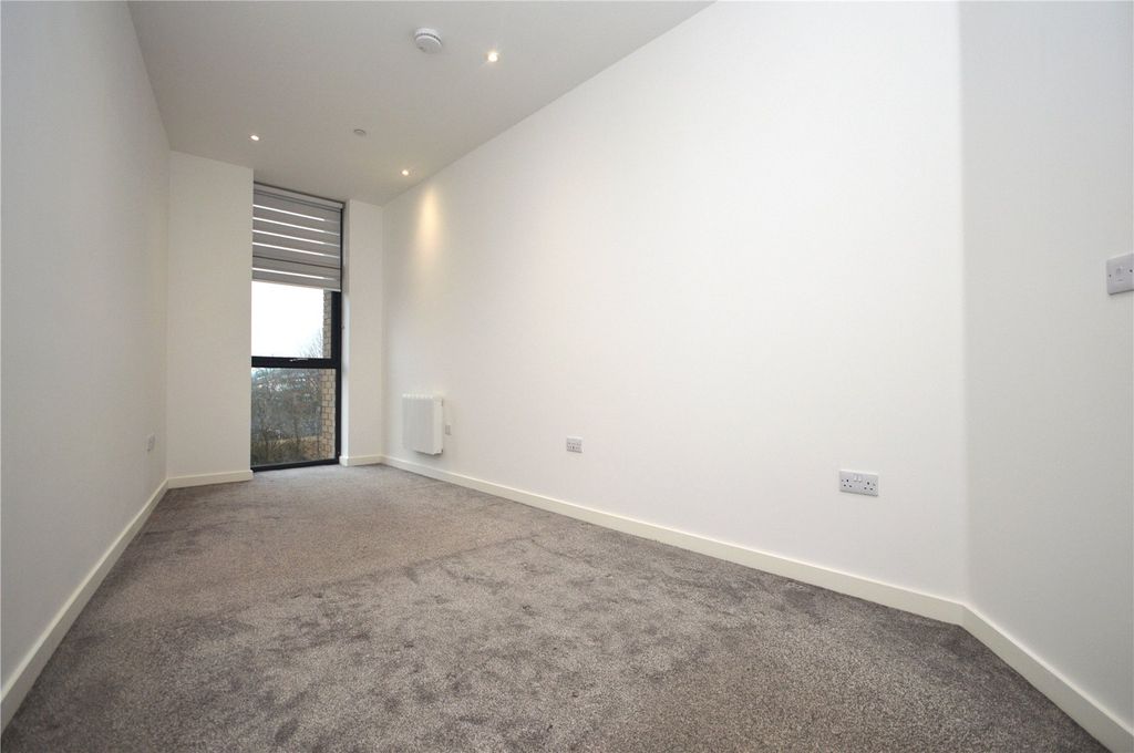 Additional image 5 of 2 bed flat to rentNorth Star House, North Star Avenue, Swindon, Wiltshire SN2
