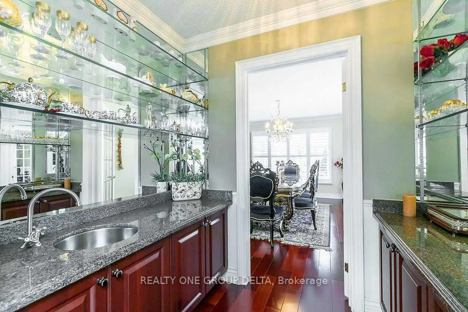 Additional image 5 of 1918 Royal Credit Boulevard