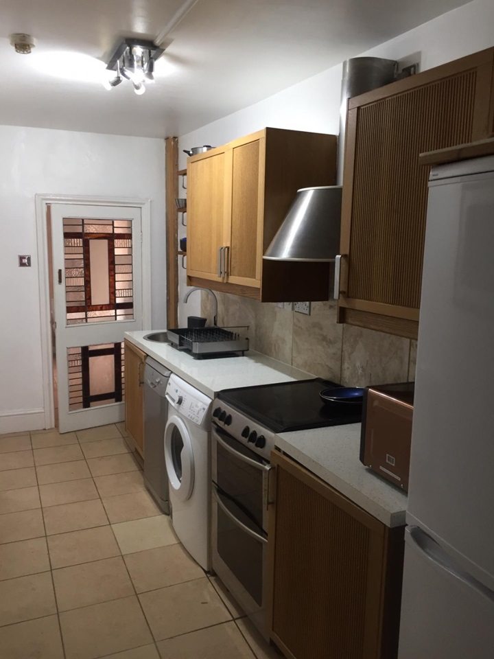 Additional image 6 of 1 Bed Flat, Back Of Kingsdown Parade, BS6, N1 7GU