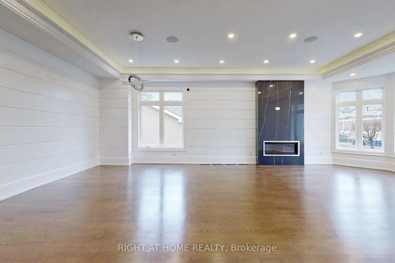 Additional image 19 of 10 Jocelyn Crescent