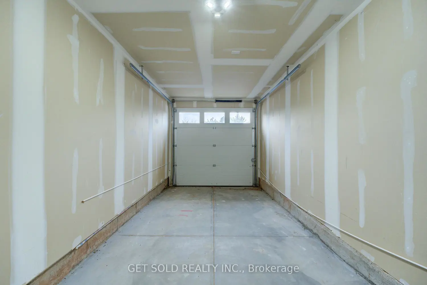 Additional image 15 of 6701 Thorold Stone Road 4