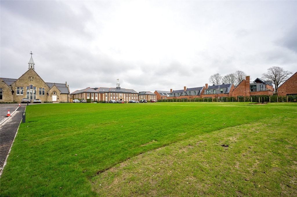 Additional image 21 of 4 bed mews to rentHeadmaster Way, Macclesfield, Cheshire SK10