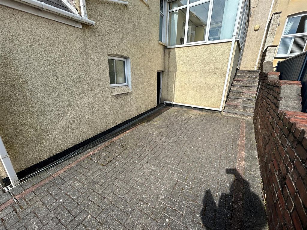 Additional image 29 of 4 bed end terrace house to rentGolf Road, New Inn, Pontypool NP4