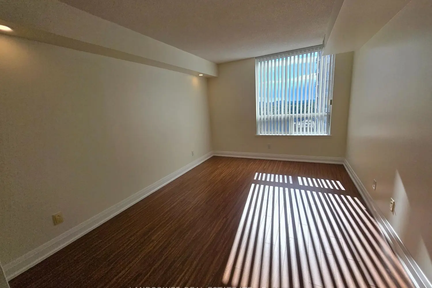 Additional image 3 of 18 Hillcrest Avenue 2110