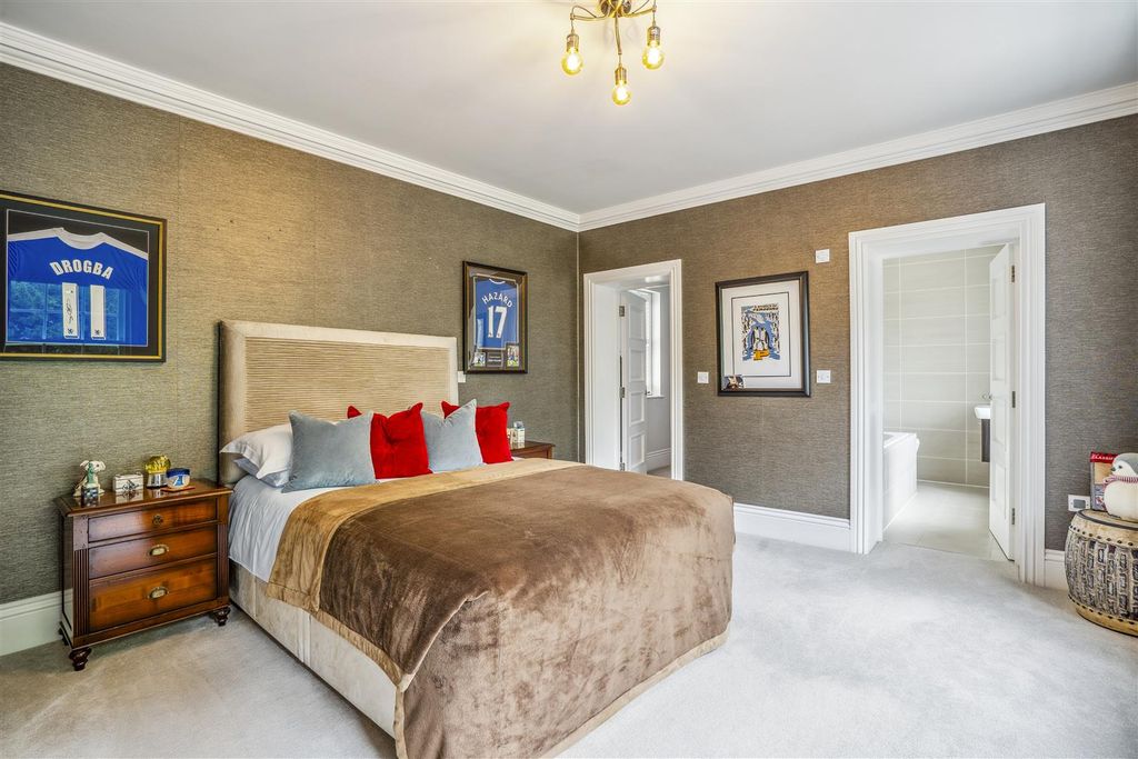 Additional image 17 of 5 bed detached house to rentBrockenhurst Road, Ascot SL5